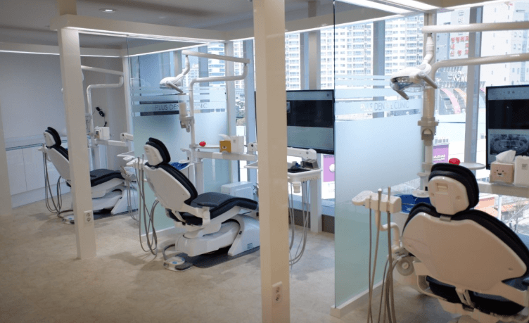 부산 서구 교정치과