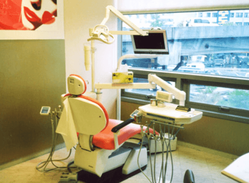 동묘앞역 치아교정