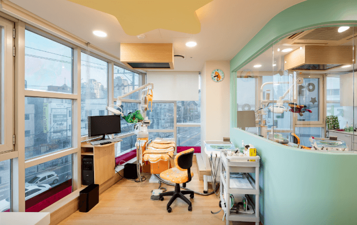 회기역 치아교정