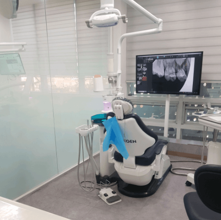 서대신역 임플란트 치과