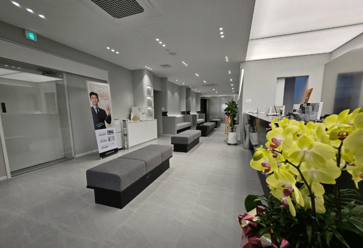 자갈치역 임플란트 치과