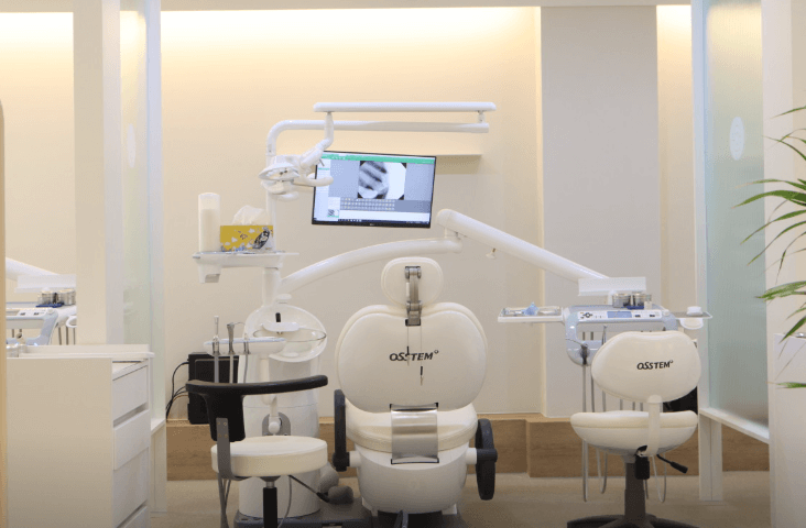 부산역 임플란트 치과