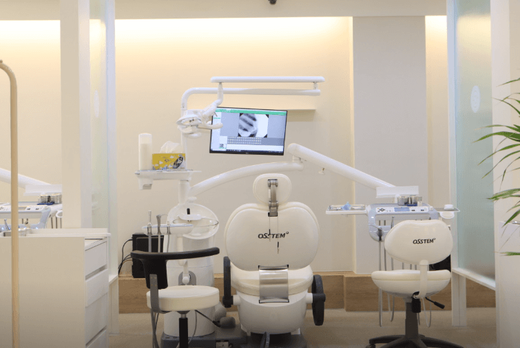 부산진역 임플란트 치과