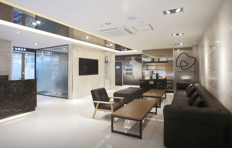 부산국제금융센터부산은행역 임플란트 치과