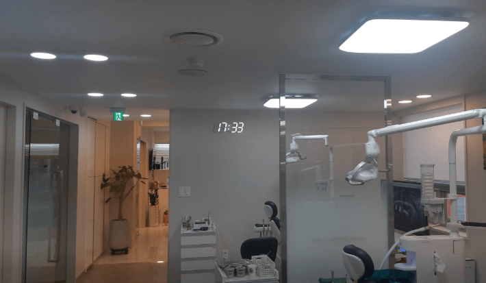 금사역 임플란트 치과