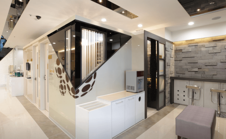 율하역 임플란트 치과