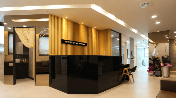 청라언덕역 임플란트 치과