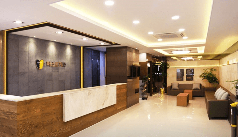 칠곡경대병원역 임플란트 치과