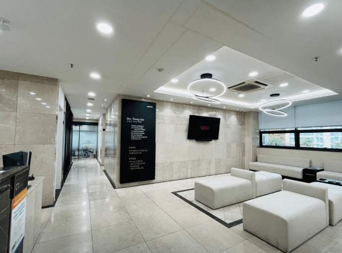 황금역 임플란트 치과